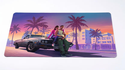 Tapis de Souris XXL "Vice City" – Grand Tapis de Bureau Gaming Rétro Palmiers & Voiture Vintage